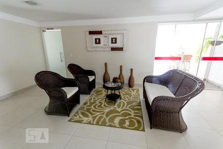 Apartamento para alugar com 70m², 3 quartos e 1 vaga Apartamento para alugar com 70m², 3 quartos e 1 vagaHall da área comum