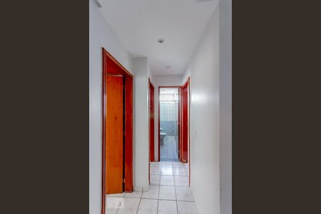 Corredor de apartamento para alugar com 3 quartos, 70m² em Jardim Goiás, Goiânia