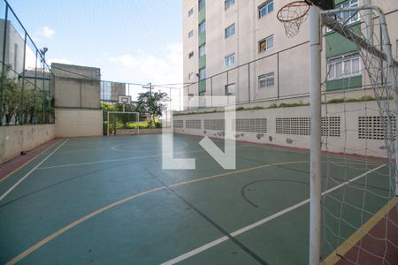 Apartamento para alugar com 77m², 3 quartos e 1 vagaQuadra