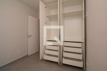 Apartamento para alugar com 77m², 3 quartos e 1 vagaArmario - Quarto 1