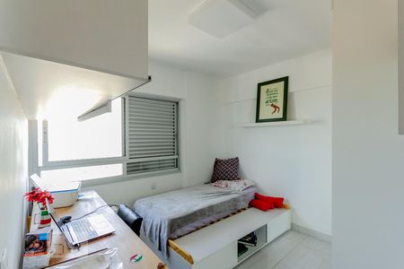 Apartamento para alugar com 66m², 2 quartos e 2 vagasQuarto 2