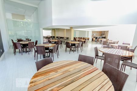 Apartamento para alugar com 66m², 2 quartos e 2 vagasSalão de festas