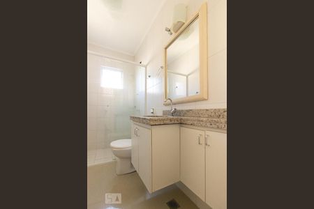 Apartamento para alugar com 93m², 2 quartos e 1 vaga Apartamento para alugar com 93m², 2 quartos e 1 vagaBanheiro