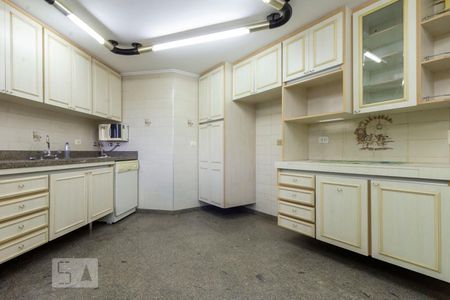 Apartamento à venda com 146m², 3 quartos e 2 vagas Apartamento à venda com 146m², 3 quartos e 2 vagasCozinha