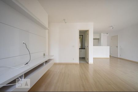 Sala de apartamento para alugar com 2 quartos, 68m² em Parque Reboucas, São Paulo