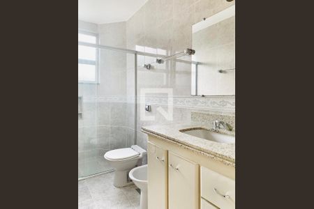 Apartamento à venda com 179m², 4 quartos e 1 vaga