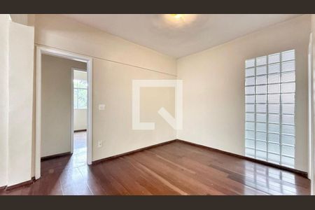 Apartamento à venda com 3 quartos, 179m² em Sion, Belo Horizonte