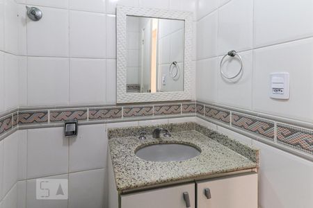 Apartamento à venda com 90m², 2 quartos e 1 vagaBanheiro Corredor