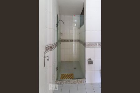 Apartamento à venda com 90m², 2 quartos e 1 vagaBanheiro Corredor