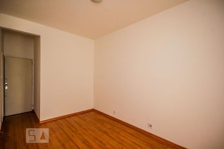 Sala de kitnet/studio à venda com 1 quarto, 38m² em Copacabana, Rio de Janeiro