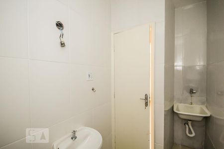 Banheiro de kitnet/studio à venda com 1 quarto, 38m² em Copacabana, Rio de Janeiro