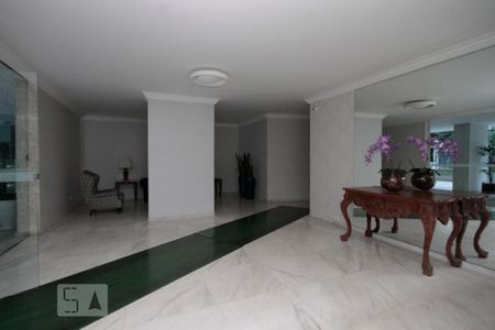 Apartamento para alugar com 135m², 3 quartos e 2 vagasHall Social