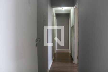 Corredor de apartamento à venda com 3 quartos, 147m² em Sumarezinho, São Paulo