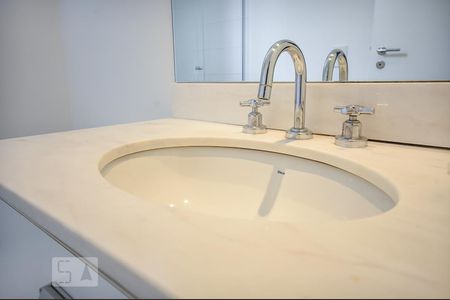 Apartamento para alugar com 125m², 1 quarto e 2 vagasBanheiro da Suíte