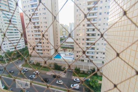 Apartamento à venda com 89m², 3 quartos e 1 vaga Apartamento à venda com 89m², 3 quartos e 1 vagaVista da Área de Serviço
