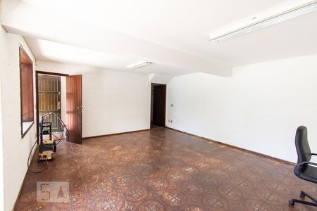 Casa para alugar com 441m², 5 quartos e 8 vagasÁrea de serviço