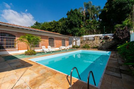Casa para alugar com 441m², 5 quartos e 8 vagasPiscina