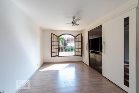 Casa para alugar com 441m², 5 quartos e 8 vagasQuarto 5