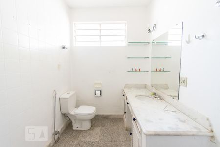 Casa para alugar com 441m², 5 quartos e 8 vagasQuarto 5