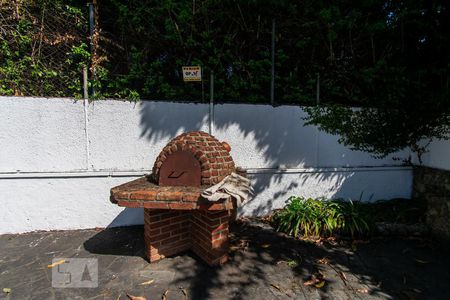 Casa para alugar com 441m², 5 quartos e 8 vagasForno 