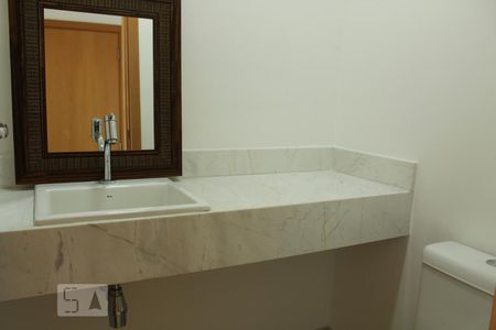 Apartamento à venda com 122m², 3 quartos e 2 vagas Apartamento à venda com 122m², 3 quartos e 2 vagasLavabo