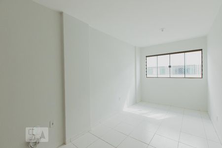 Sala - 2 de apartamento para alugar com 1 quarto, 29m² em Guará Ii, Brasília