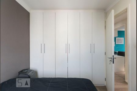 Apartamento à venda com 69m², 3 quartos e 2 vagasQuarto 3 - Suíte (Armários)