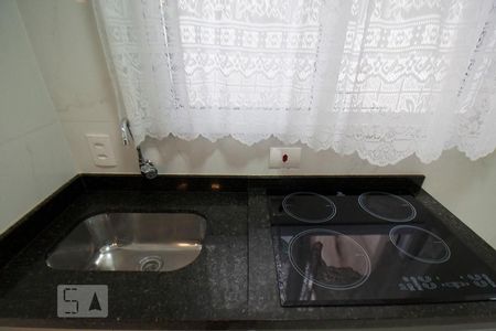 Apartamento para alugar com 45m², 1 quarto e sem vagaPia