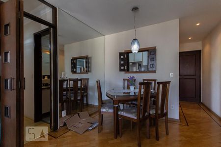 sala de apartamento para alugar com 2 quartos, 70m² em Vila Andrade, São Paulo