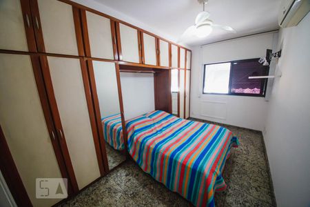 Suíte de apartamento para alugar com 3 quartos, 158m² em Icaraí, Niterói
