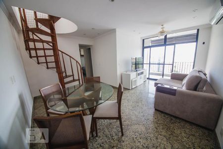 Sala  de apartamento para alugar com 3 quartos, 158m² em Icaraí, Niterói