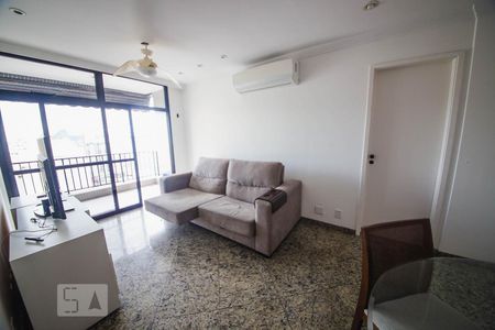 Sala  de apartamento para alugar com 3 quartos, 158m² em Icaraí, Niterói