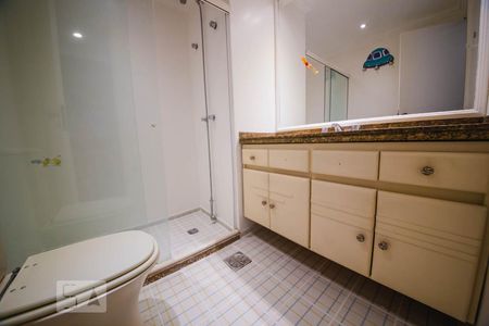 Banheiro Social de apartamento para alugar com 3 quartos, 158m² em Icaraí, Niterói