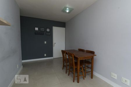 Sala de apartamento para alugar com 2 quartos, 55m² em Vila Paulista, São Paulo