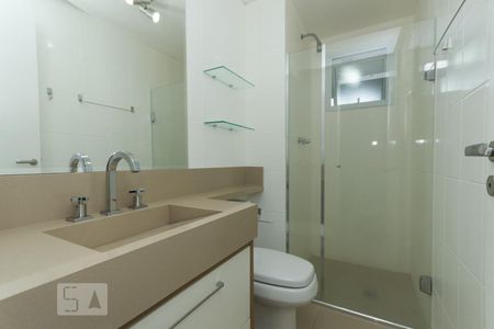 Banheiro de apartamento para alugar com 2 quartos, 55m² em Vila Paulista, São Paulo