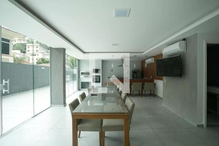 Apartamento à venda com 65m², 2 quartos e 2 vagasÁrea comum