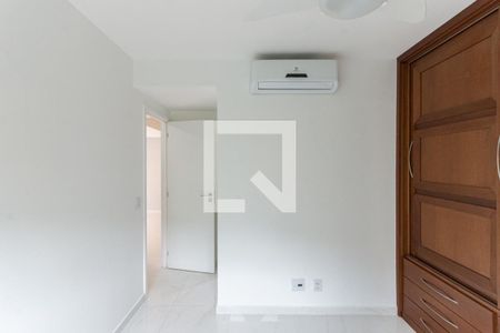 Apartamento à venda com 65m², 2 quartos e 2 vagasSuíte 1