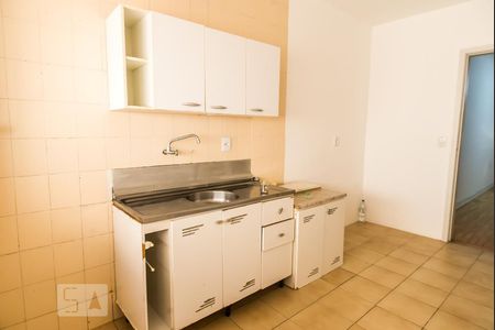 Apartamento à venda com 65m², 2 quartos e sem vagaCozinha