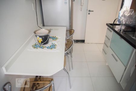 Apartamento para alugar com 49m², 2 quartos e 1 vaga Apartamento para alugar com 49m², 2 quartos e 1 vagaCozinha