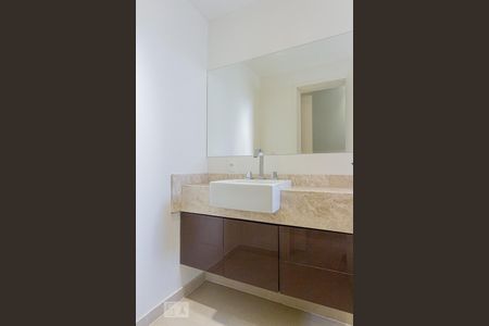 Apartamento para alugar com 146m², 3 quartos e 2 vagasBanheiro Suíte 1