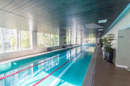 Apartamento para alugar com 146m², 3 quartos e 2 vagasÁrea comum - Piscina coberta