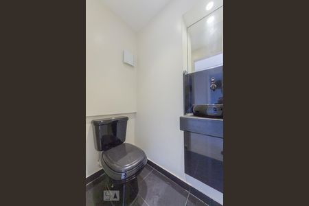 Lavabo de apartamento para alugar com 3 quartos, 146m² em Paraíso, São Paulo