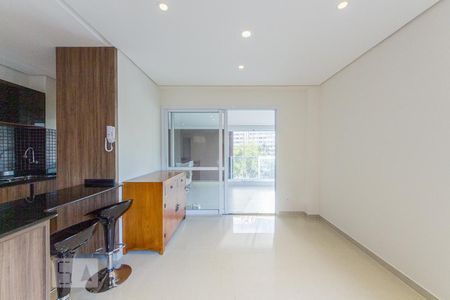 Sala de estar e cozinha de apartamento para alugar com 3 quartos, 146m² em Paraíso, São Paulo