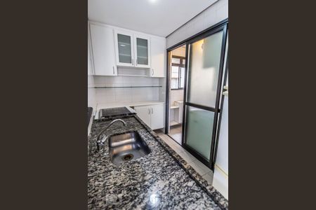 Cozinha de apartamento à venda com 1 quarto, 43m² em Bela Vista, São Paulo