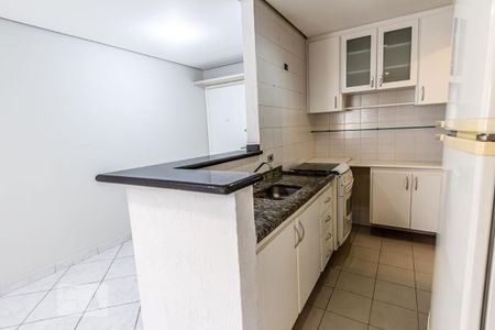 Apartamento à venda com 43m², 1 quarto e 1 vaga Apartamento à venda com 43m², 1 quarto e 1 vagaCozinha