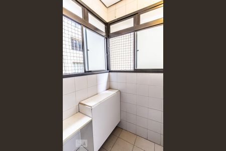 Apartamento à venda com 43m², 1 quarto e 1 vaga Apartamento à venda com 43m², 1 quarto e 1 vagaÁrea de serviço
