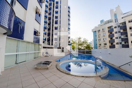 Apartamento para alugar com 115m², 2 quartos e 1 vagaPiscina