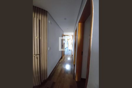 Corredor  de apartamento à venda com 3 quartos, 120m² em Vila Caminho do Mar, São Bernardo do Campo