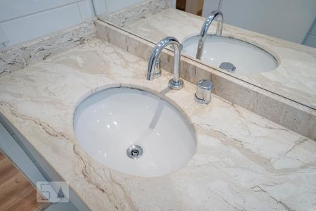 Apartamento à venda com 130m², 3 quartos e 2 vagasBanheiro