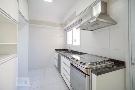 Apartamento à venda com 130m², 3 quartos e 2 vagasCozinha